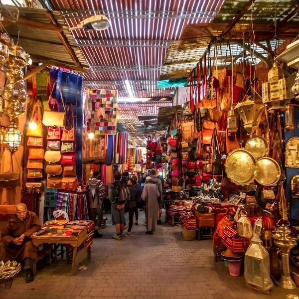 🛍️ Top 7 Moroccan Souvenirs & How to Haggle Like a Pro&nbsp;(2026)