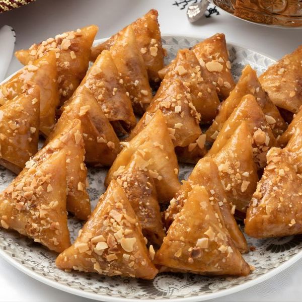 🥟 Moroccan Briouates: The Ultimate Guide to the Golden Pastry&nbsp;Triangles